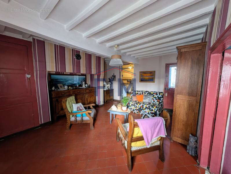 Maison à BEAUCAMPS-LE-VIEUX