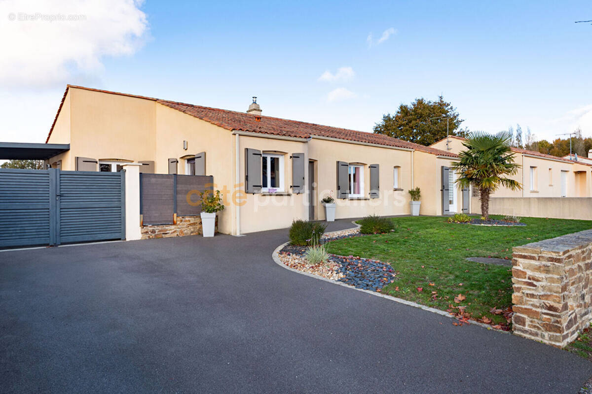 Maison à MOUILLERON-LE-CAPTIF