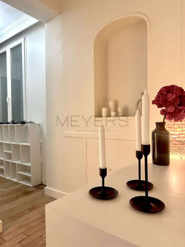 Appartement à NEUILLY-SUR-SEINE