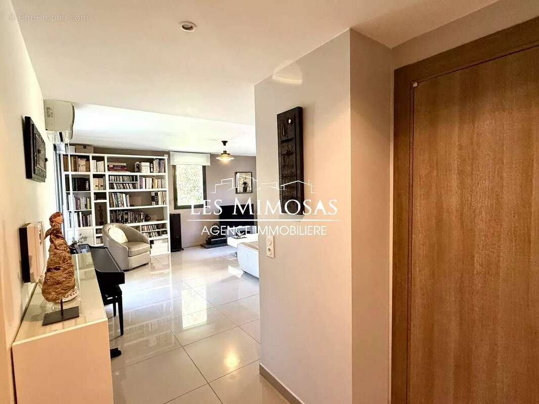 Appartement à SAINT-RAPHAEL