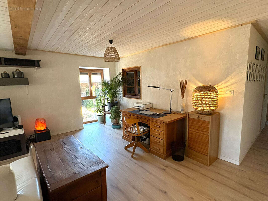 Maison à HAUTERIVE-LA-FRESSE