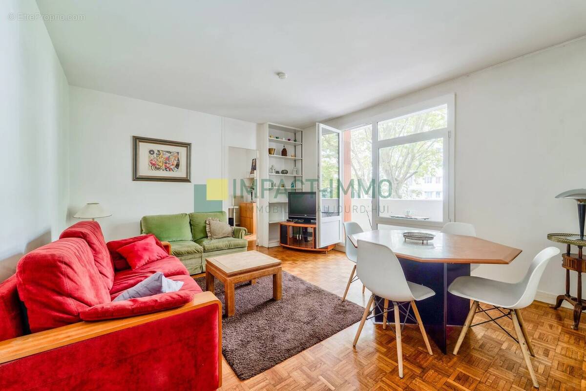 Appartement à CLICHY