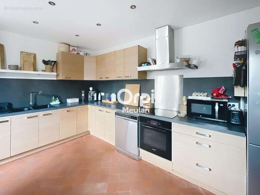 Maison à HARDRICOURT