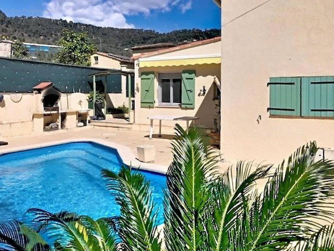 Photo 1 - Maison à PEYMEINADE