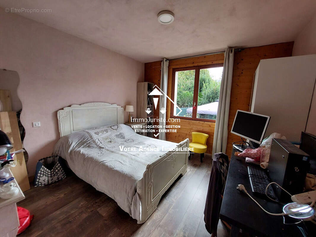 Maison à CHATEAUPONSAC