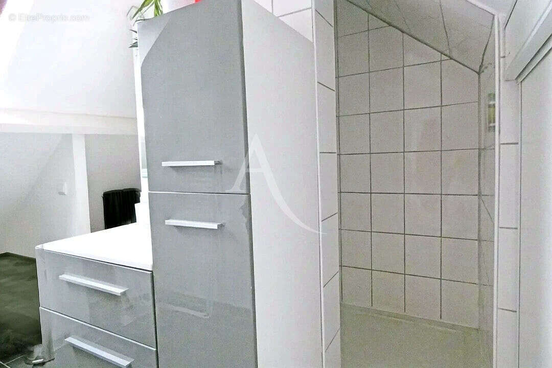 Appartement à CLICHY-SOUS-BOIS