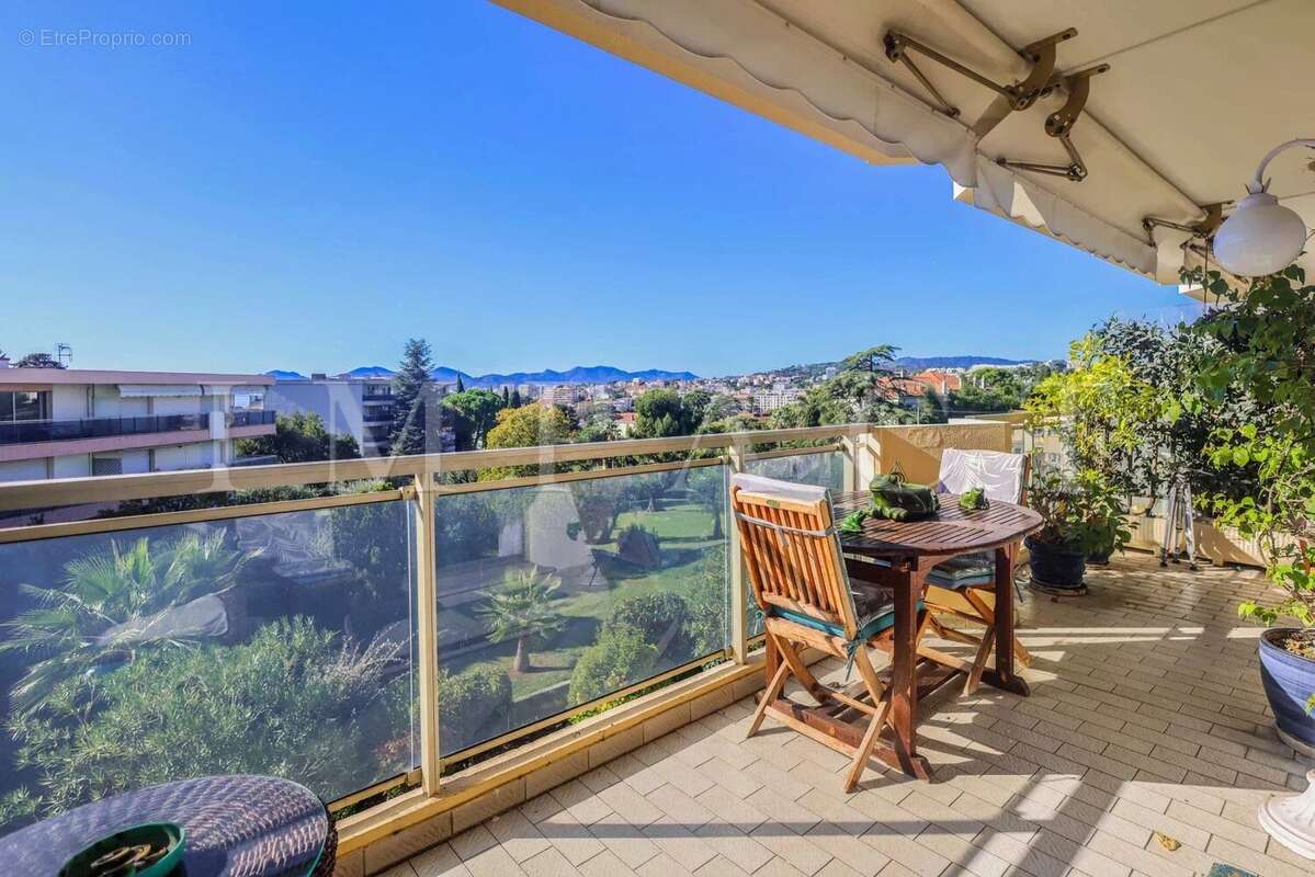 Appartement à CANNES