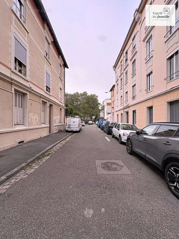 Appartement à LYON-3E