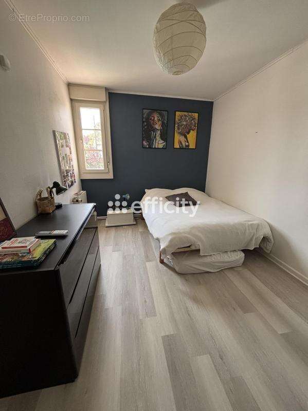 Maison 243 m² à Fontenay-Le-Comte  - photo 25