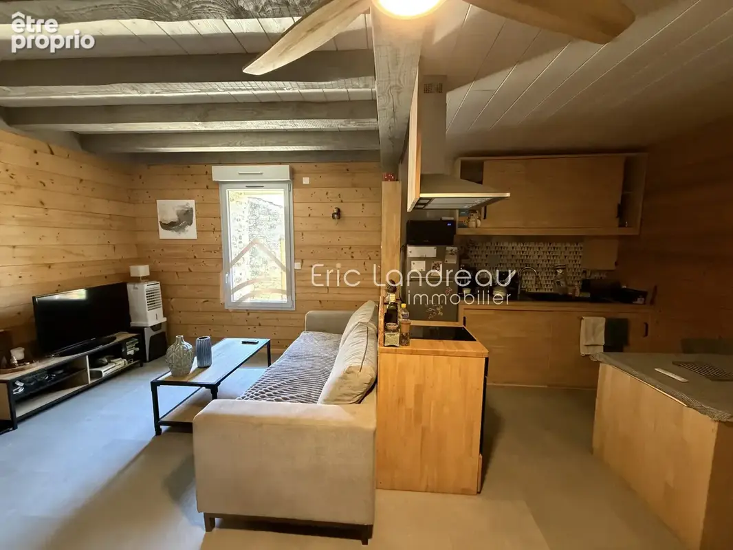 Talmont-Saint-Hilaire - Quartier des Eaux : une maison en pierre rénovée - photo 4