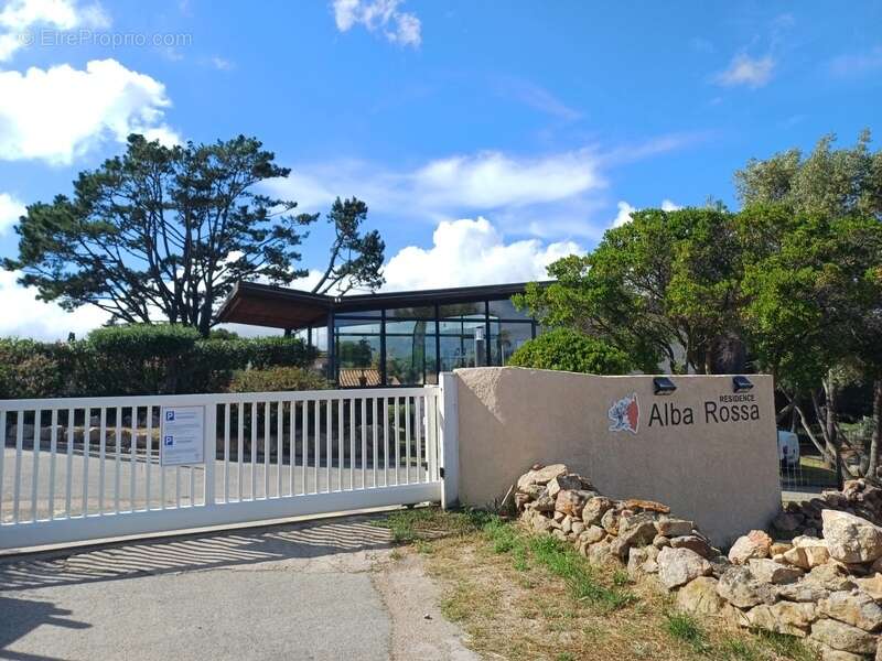 Exclusivité : superbe T2 vue panoramique mer et montagne en corse-du-Sud à SERRA DI FERRO (20) - photo 3