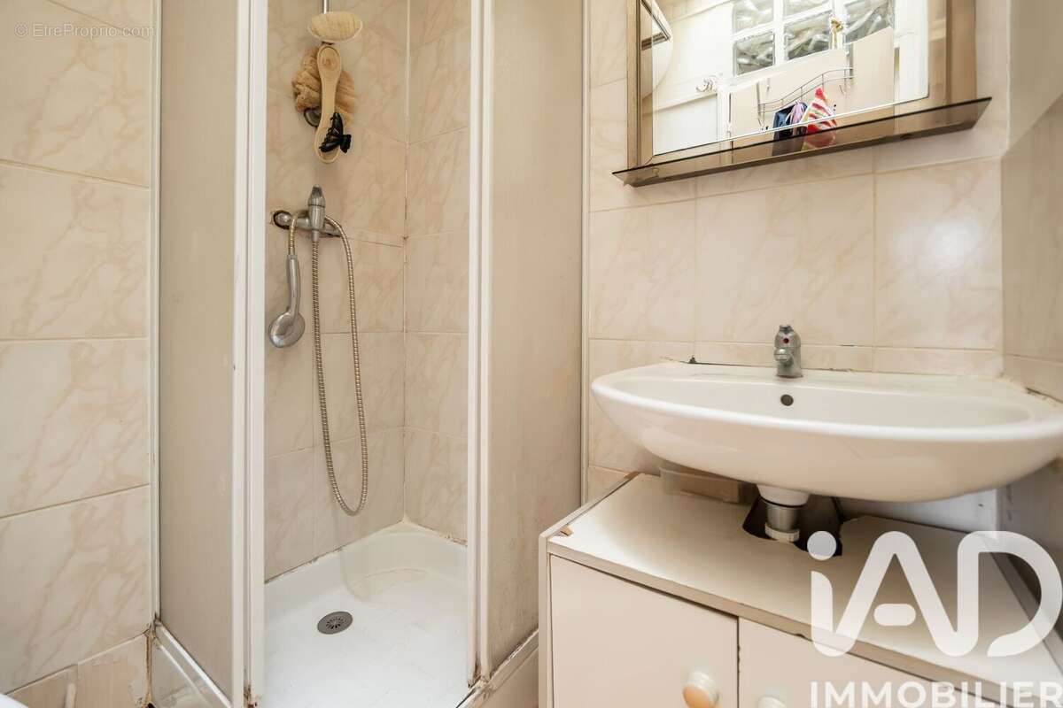 Photo 7 - Appartement à PARIS-11E