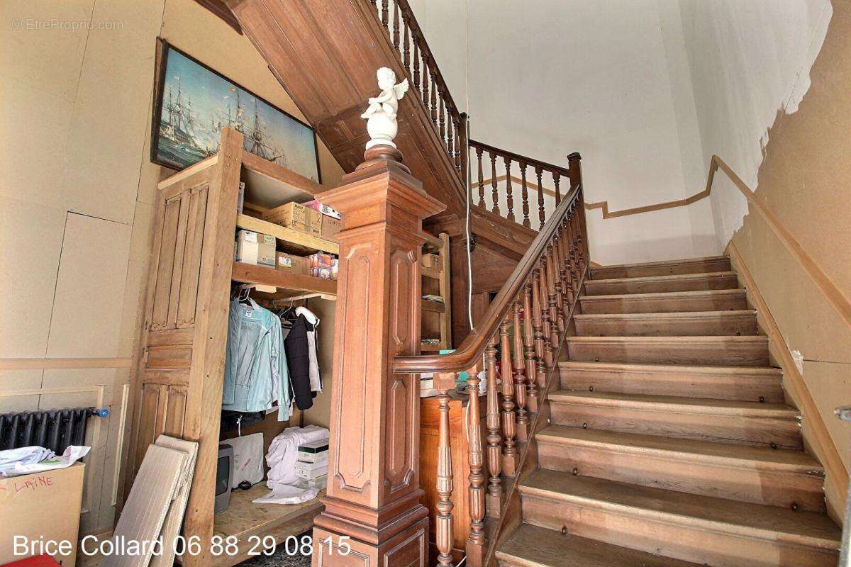 Maison à LA NEUVILLE-EN-HEZ