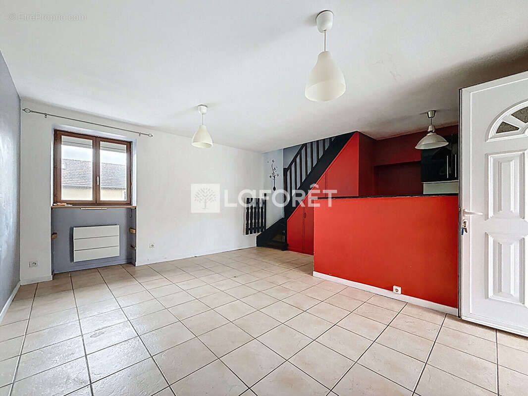Appartement à LIEUSAINT