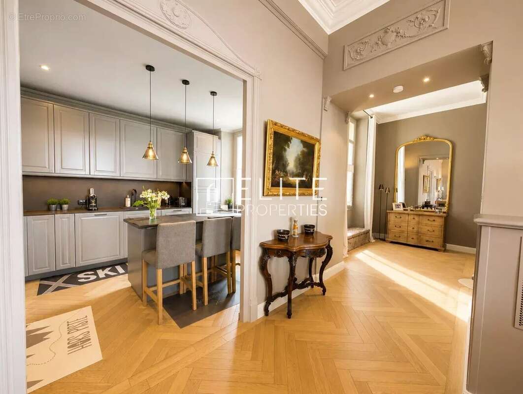 Appartement à GRASSE