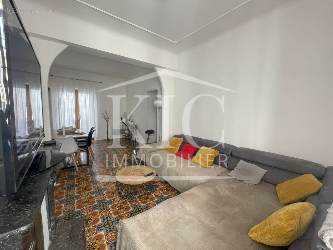 Appartement à CARCASSONNE