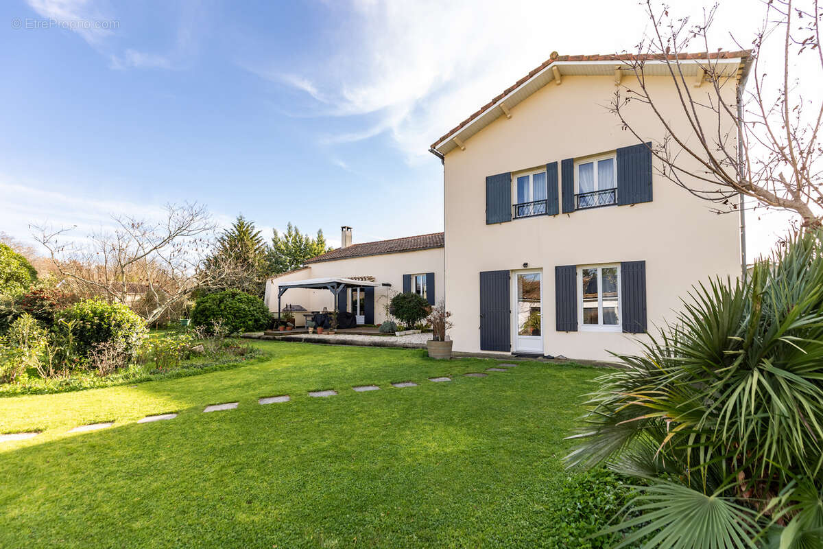 Maison à PRIGNAC-EN-MEDOC