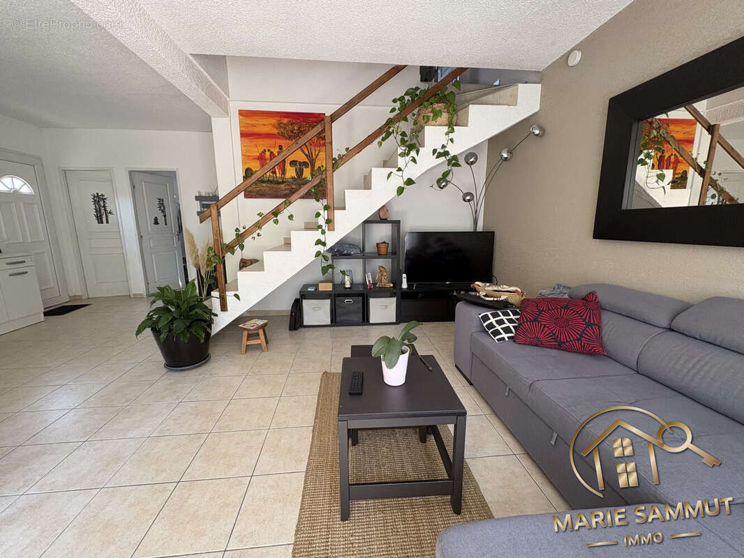 Maison 94 m² à Saint-Jean-De-Vedas  - photo 2
