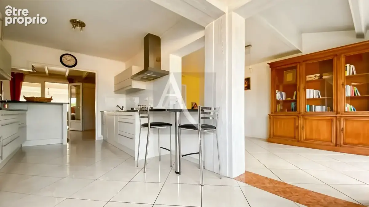 Maison de plain-pied avec piscine et son appartement indépendant - photo 19
