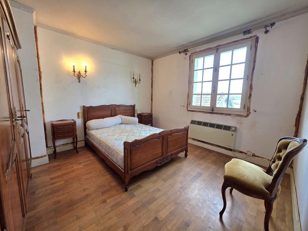 Maison à CHAMPAGNEY