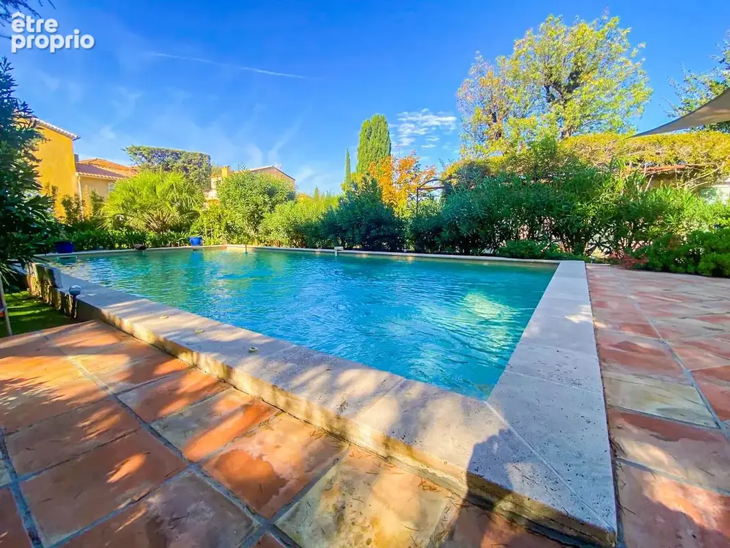 Toulon - La Serinette : Villa 6 chambres avec piscine - photo 2
