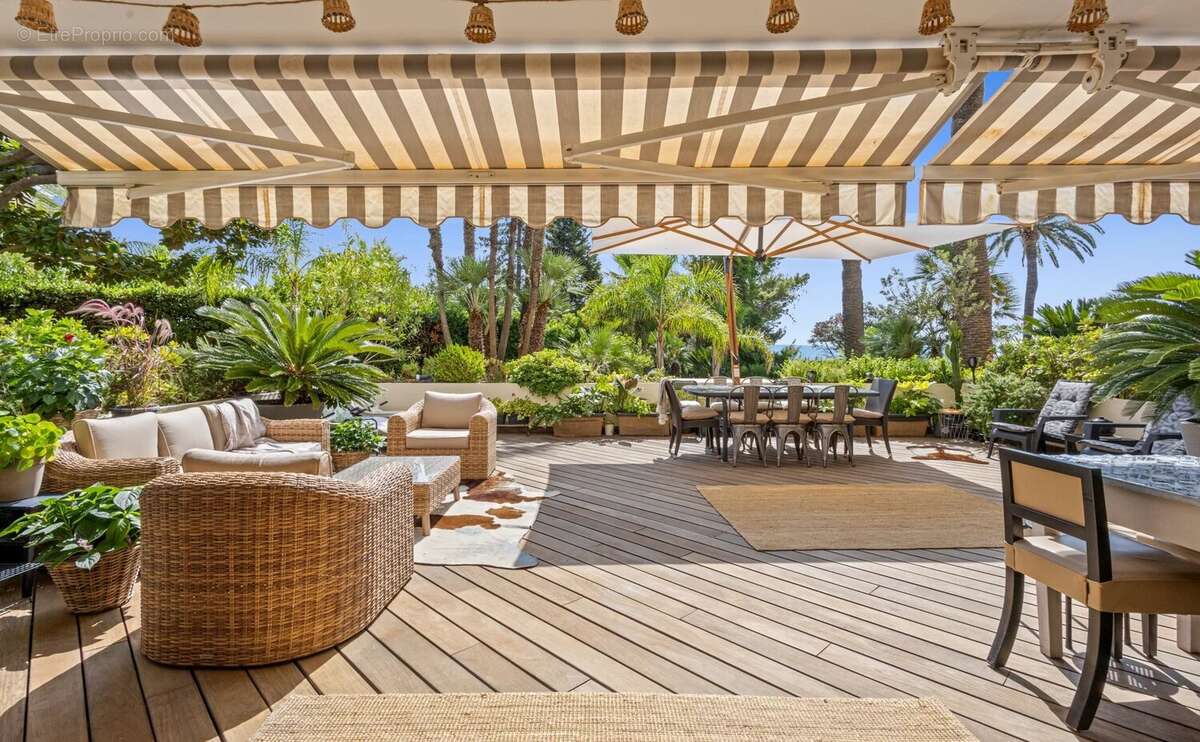 Cannes - palm beach - 3 pieces 54 m² - terrasse 80m² - vue mer - piscine - parking - photo 3