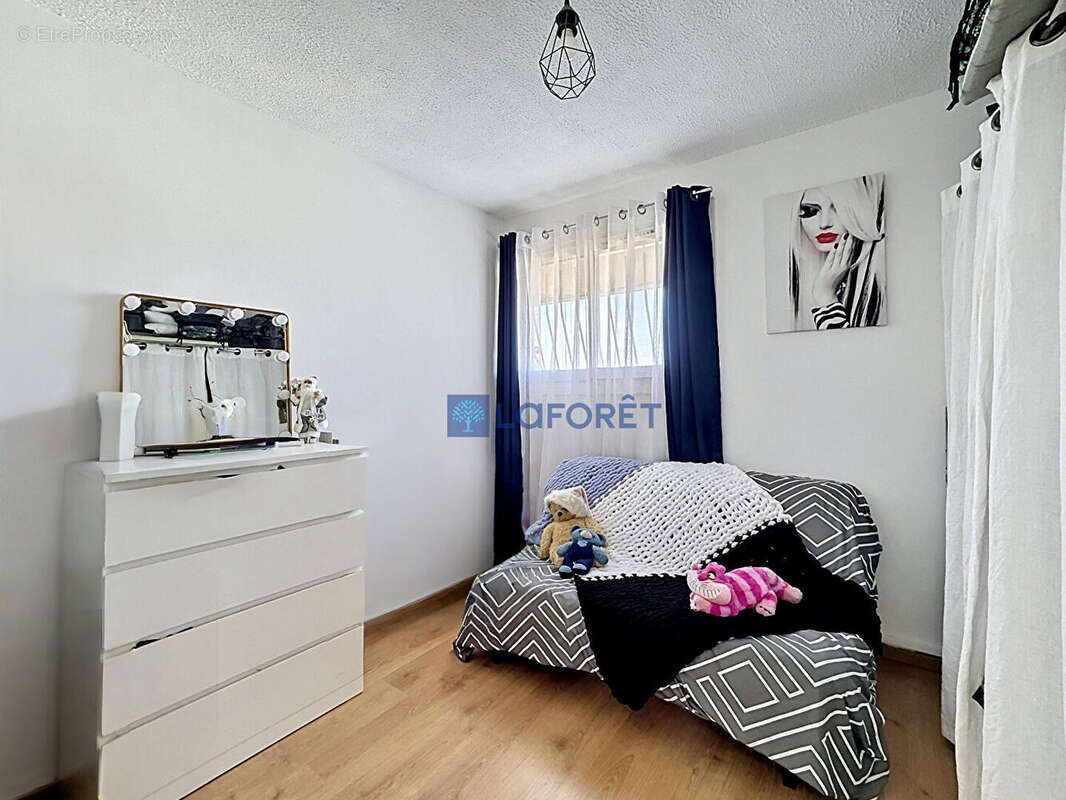Appartement à LA VALETTE-DU-VAR