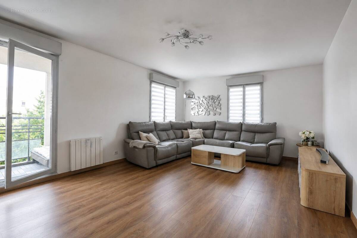 Appartement à CARRIERES-SOUS-POISSY