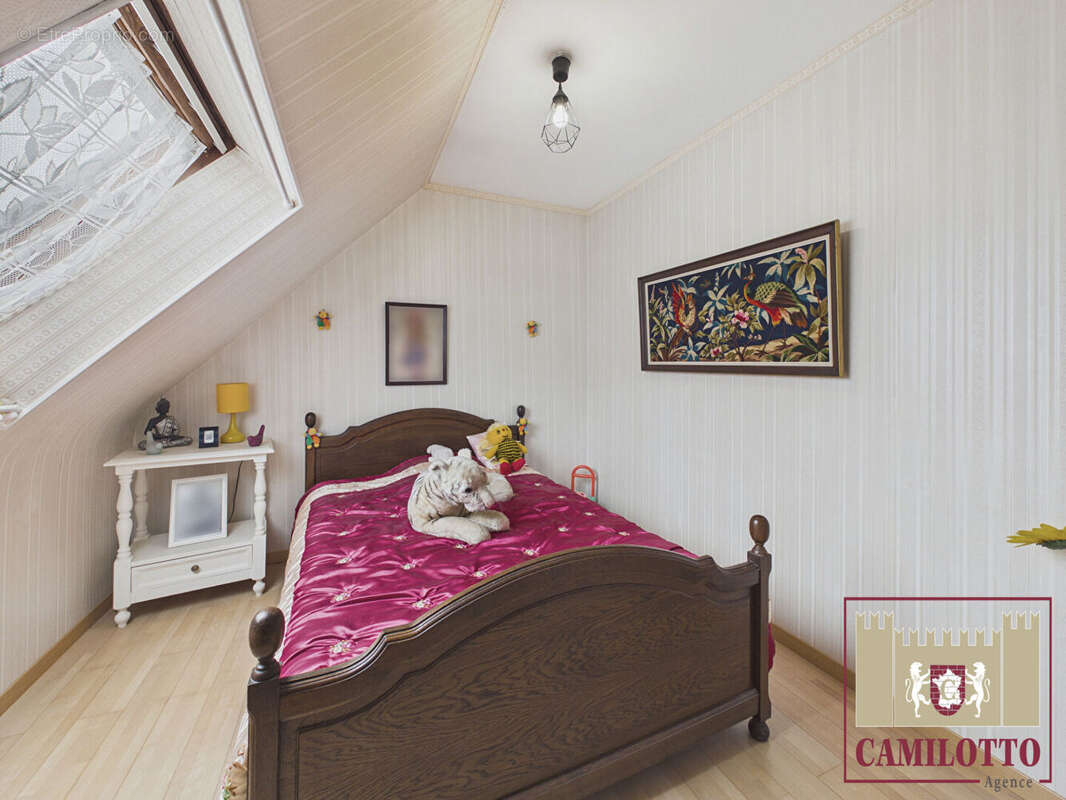 Maison Nogent Le Roi 5 pièces - photo 13