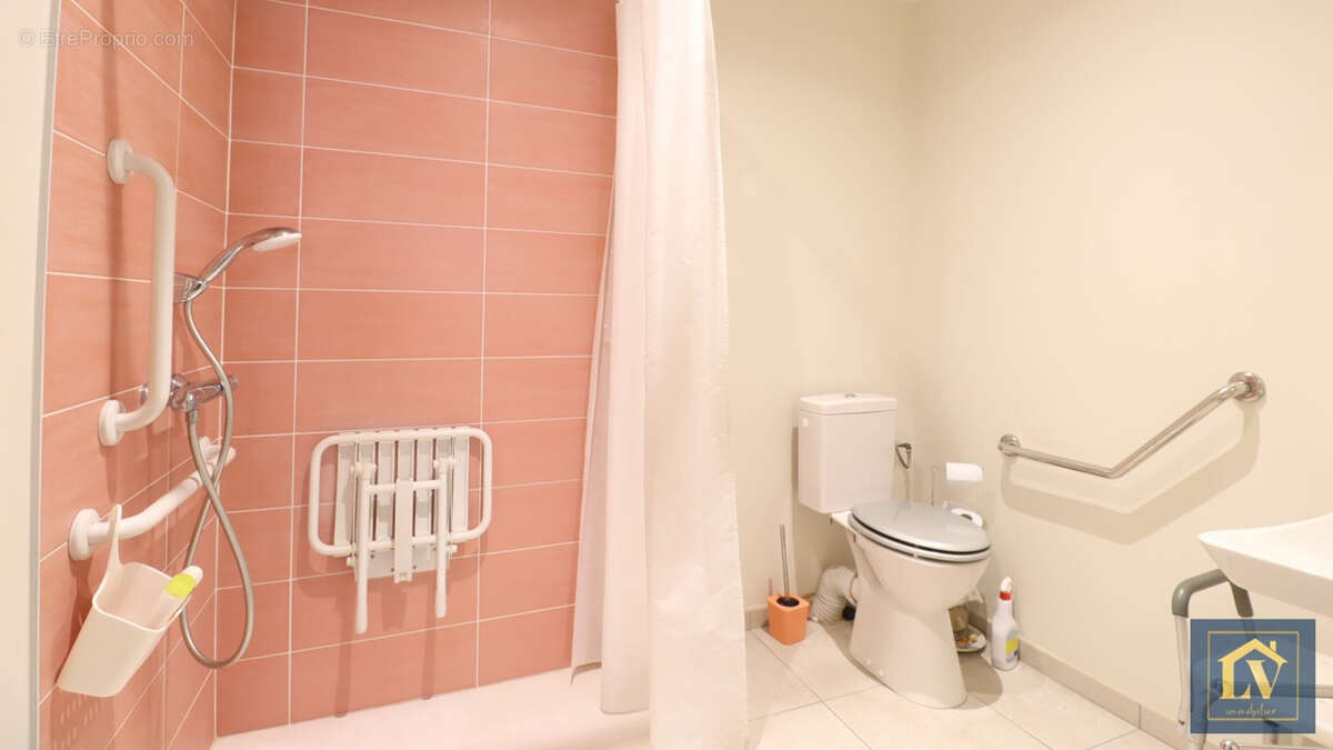 Maison à VILLENEUVE-LA-RIVIERE