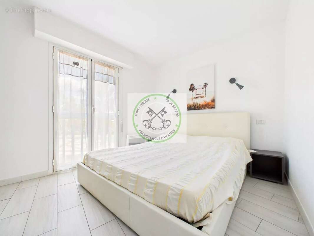 Appartement à FREJUS