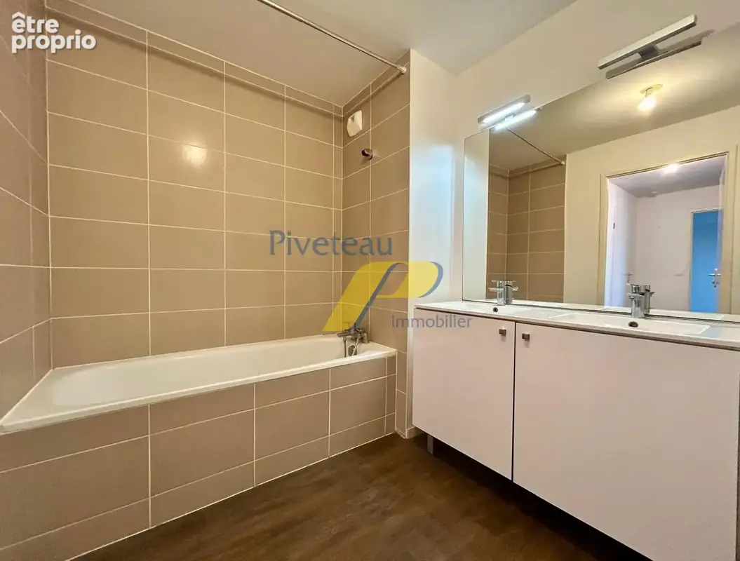 Appartement 3 pièces 56 m² à vendre à Reze (44400) - photo 7
