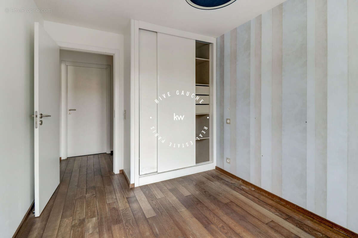 Appartement à CLICHY