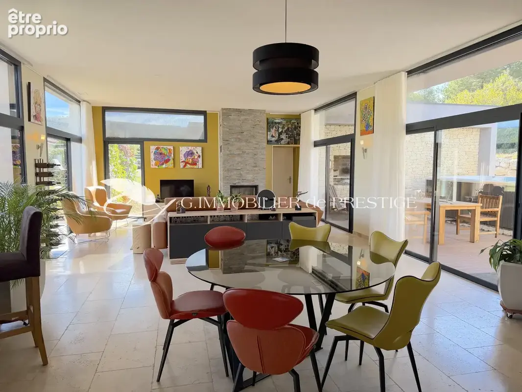 Une villa contemporaine en village avec vue Ventoux et Gorges de la Nesque - photo 5