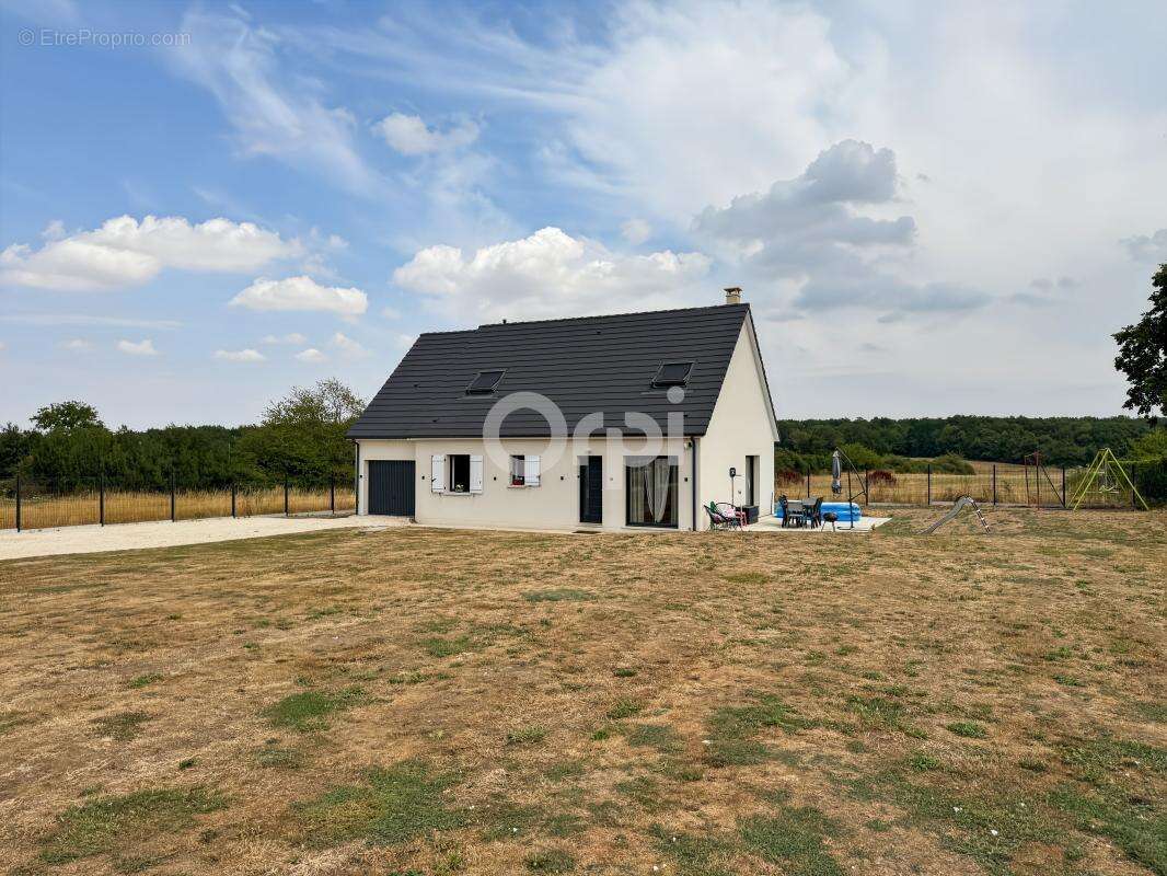 Maison à 5 minutes de Nonancourt, 4 chambres et garage - photo 3