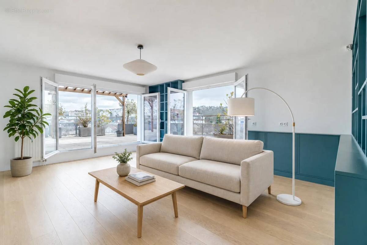 Appartement à LE PERREUX-SUR-MARNE