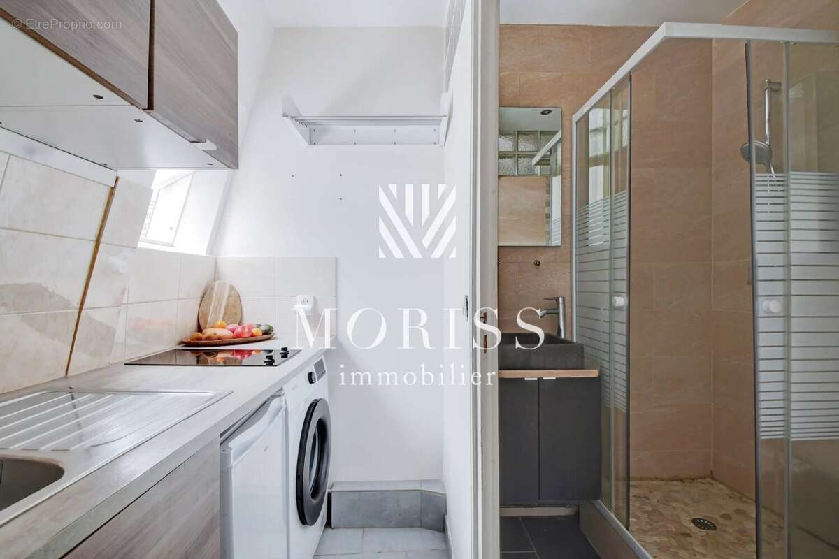 Appartement à PARIS-17E