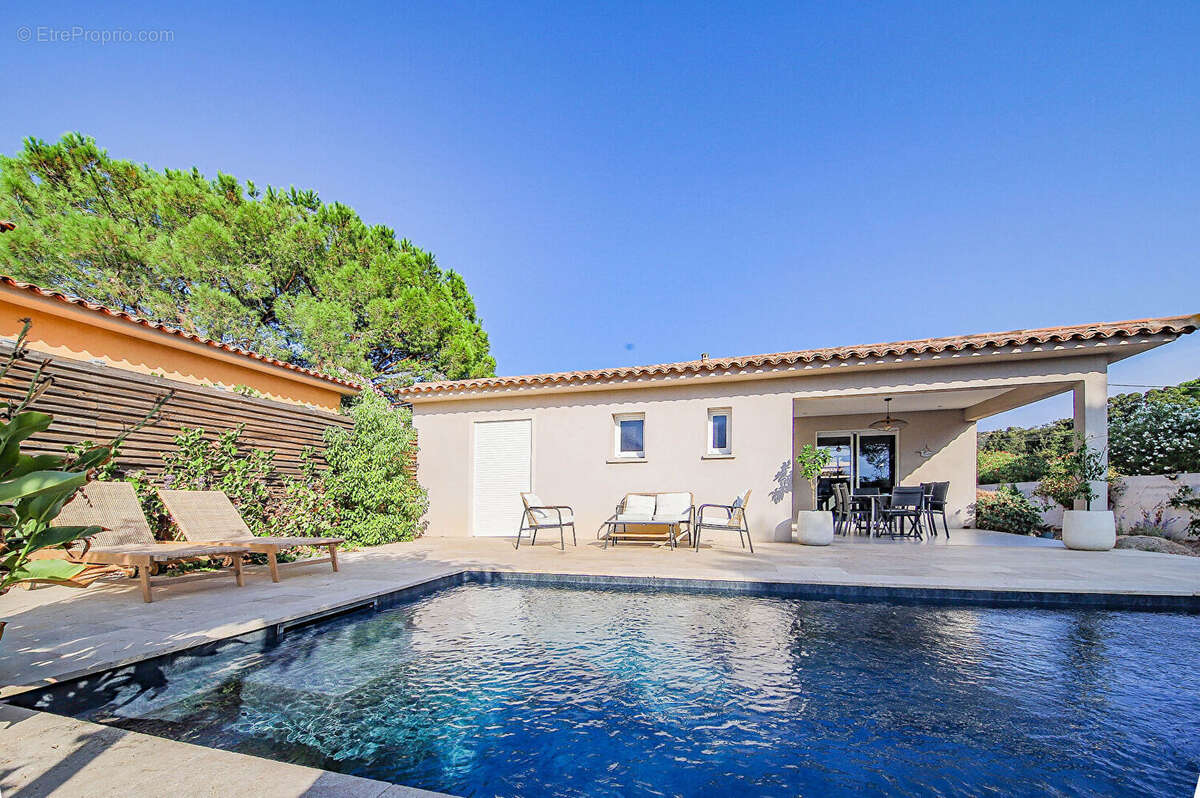Maison contemporaine avec piscine Porto Vecchio - photo 4