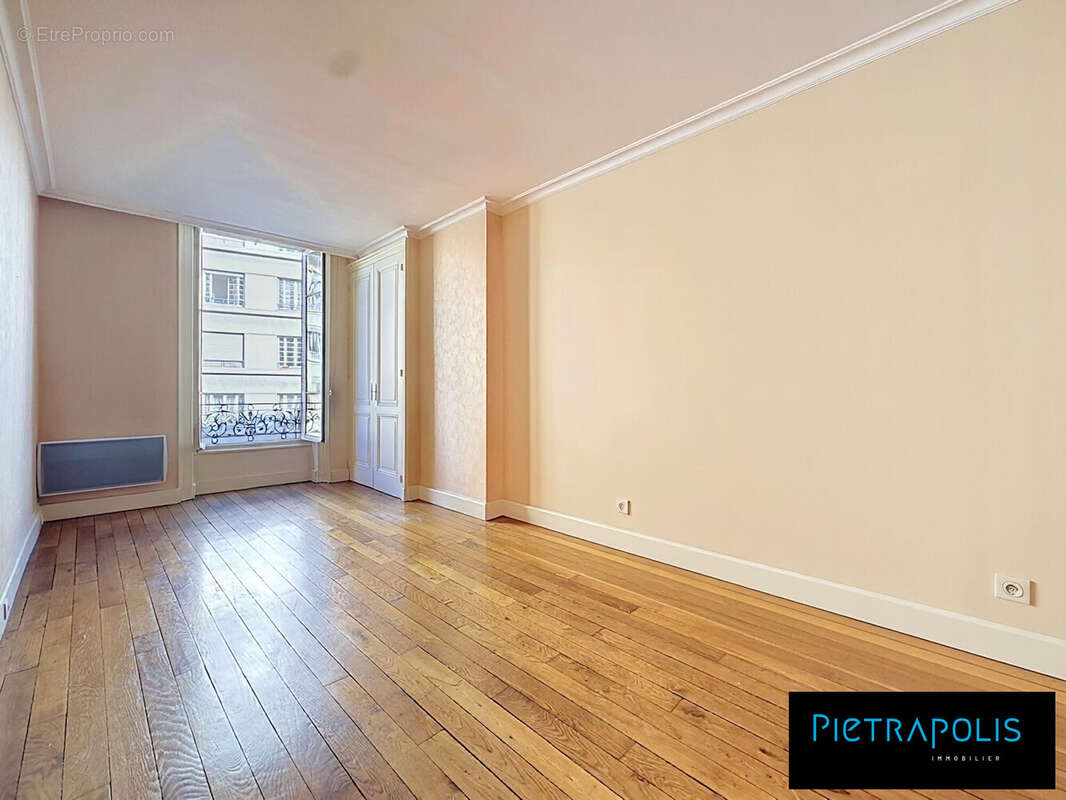 Appartement à LYON-7E