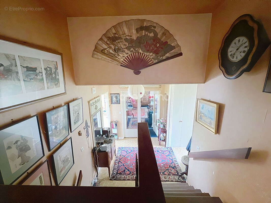 Maison à MONT-SAINT-AIGNAN