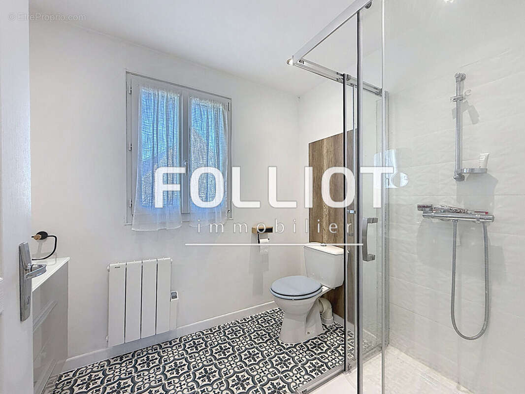 Maison à AGON-COUTAINVILLE