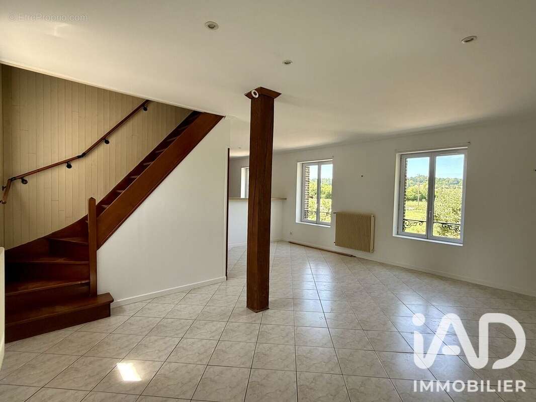 Maison 100 m² à Lisieux  - photo 6