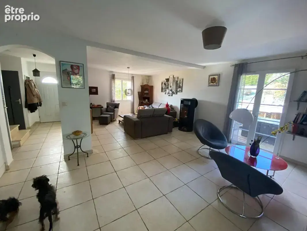 L'Isle jourdain Maison 5 chambres - photo 4
