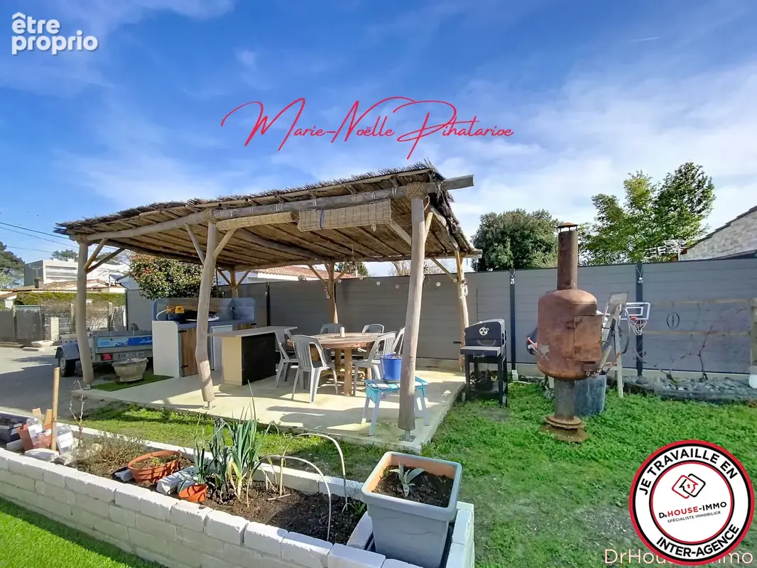 Maison 102 m² à Saint-Medard-En-Jalles  - photo 2