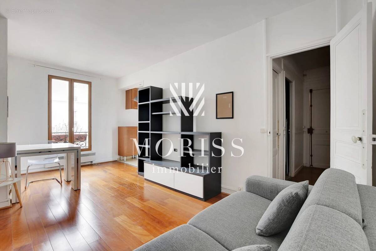 Appartement à PARIS-11E