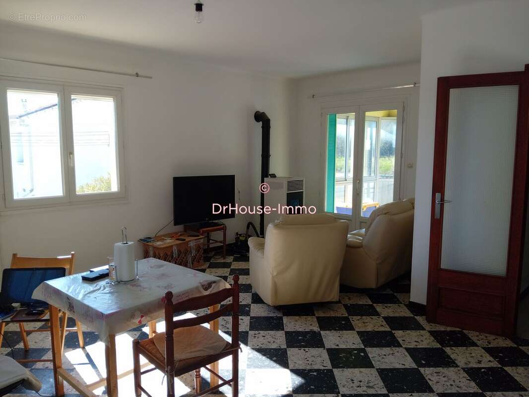 Maison à SAINT-PRIVAT-DES-VIEUX