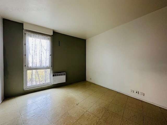 Appartement à LA COURNEUVE