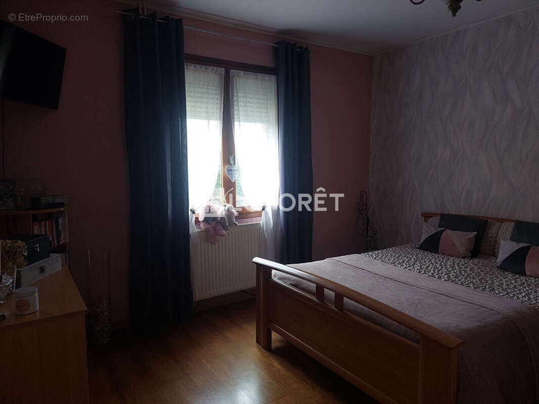 Maison à VACQUERIE-LE-BOUCQ