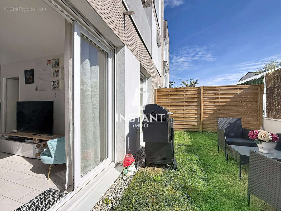 Appartement à CHENNEVIERES-SUR-MARNE