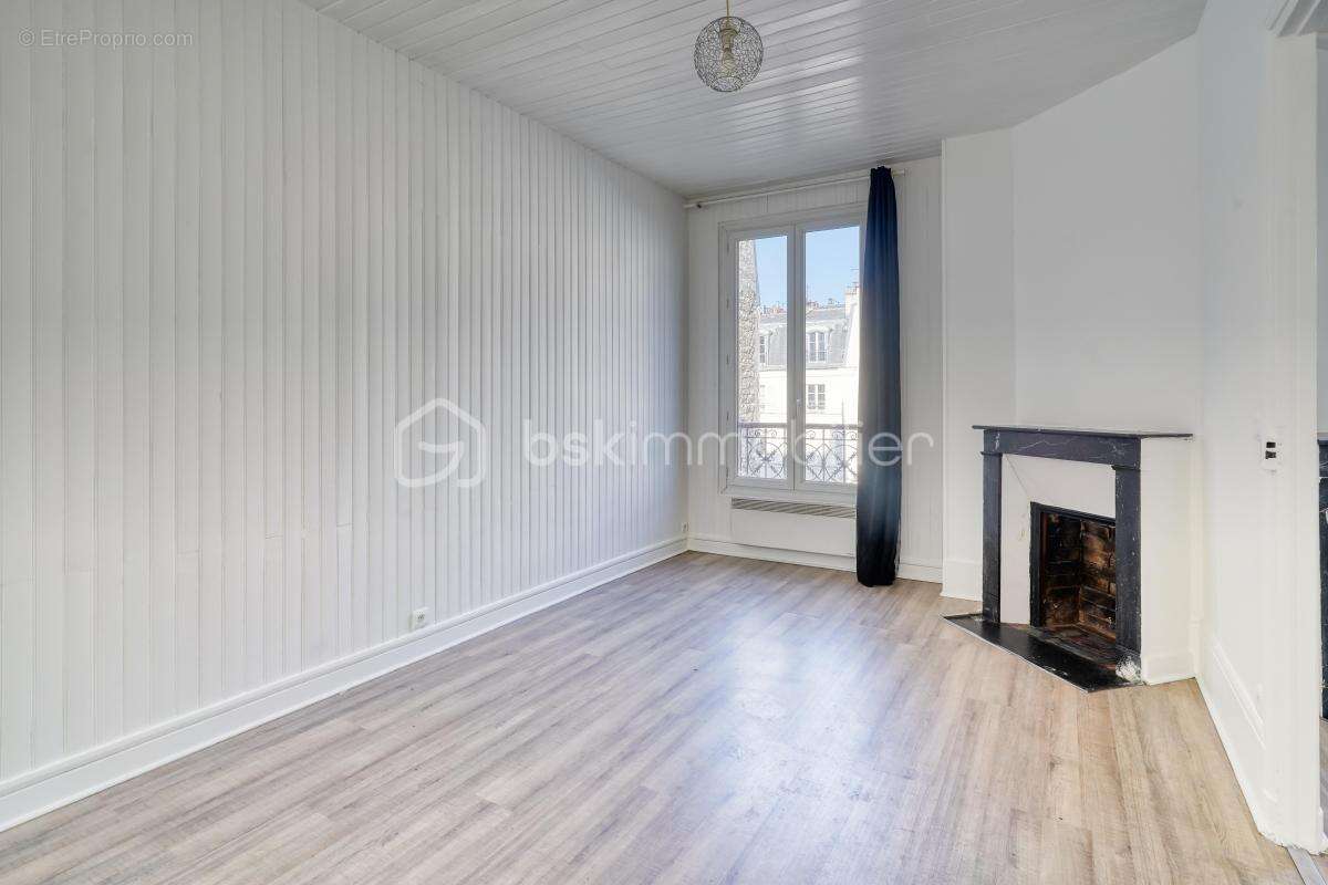 Appartement à PARIS-11E